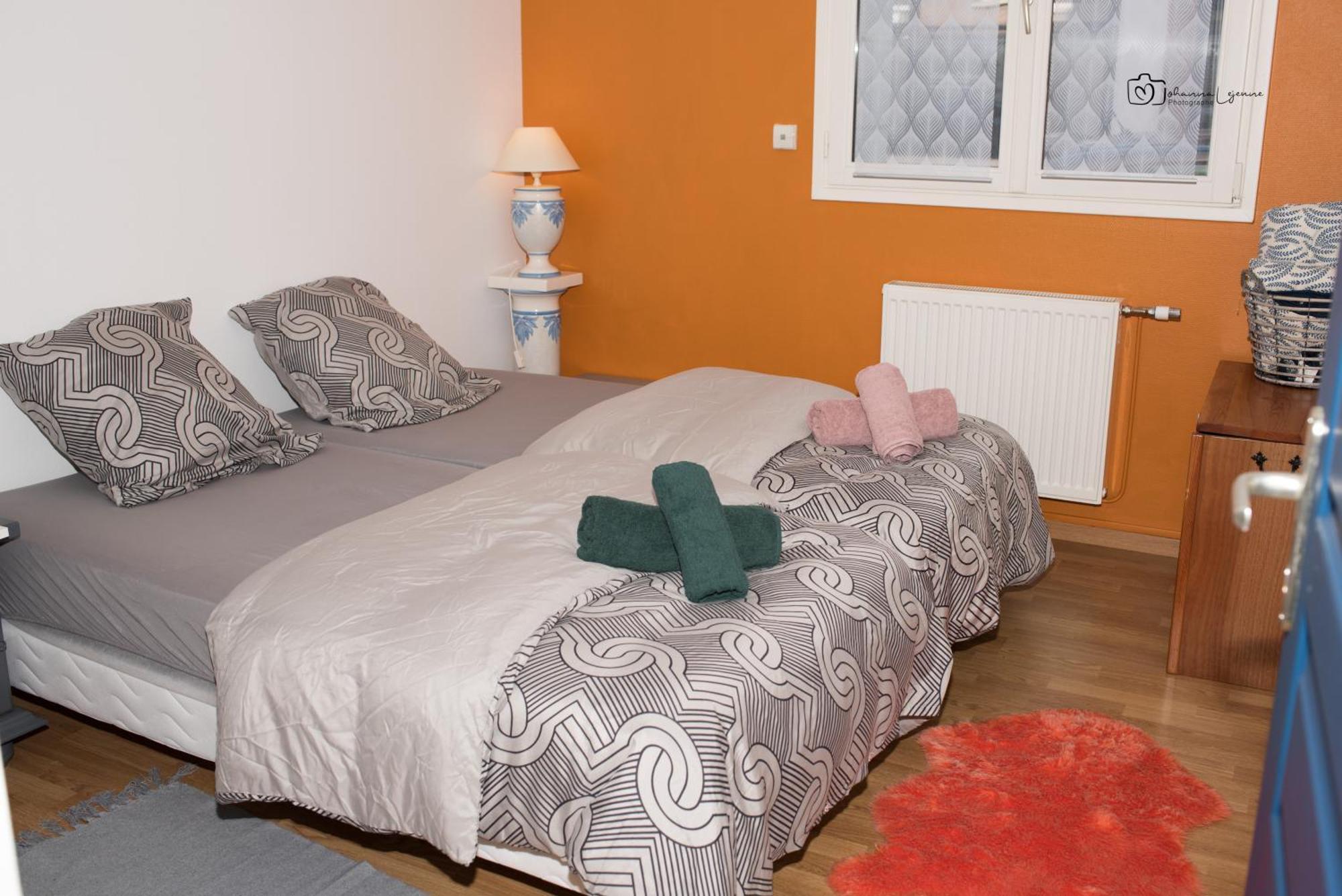Appartement Au Rez-De-Chaussee Nichee En Plein Centre D'Arras Esterno foto